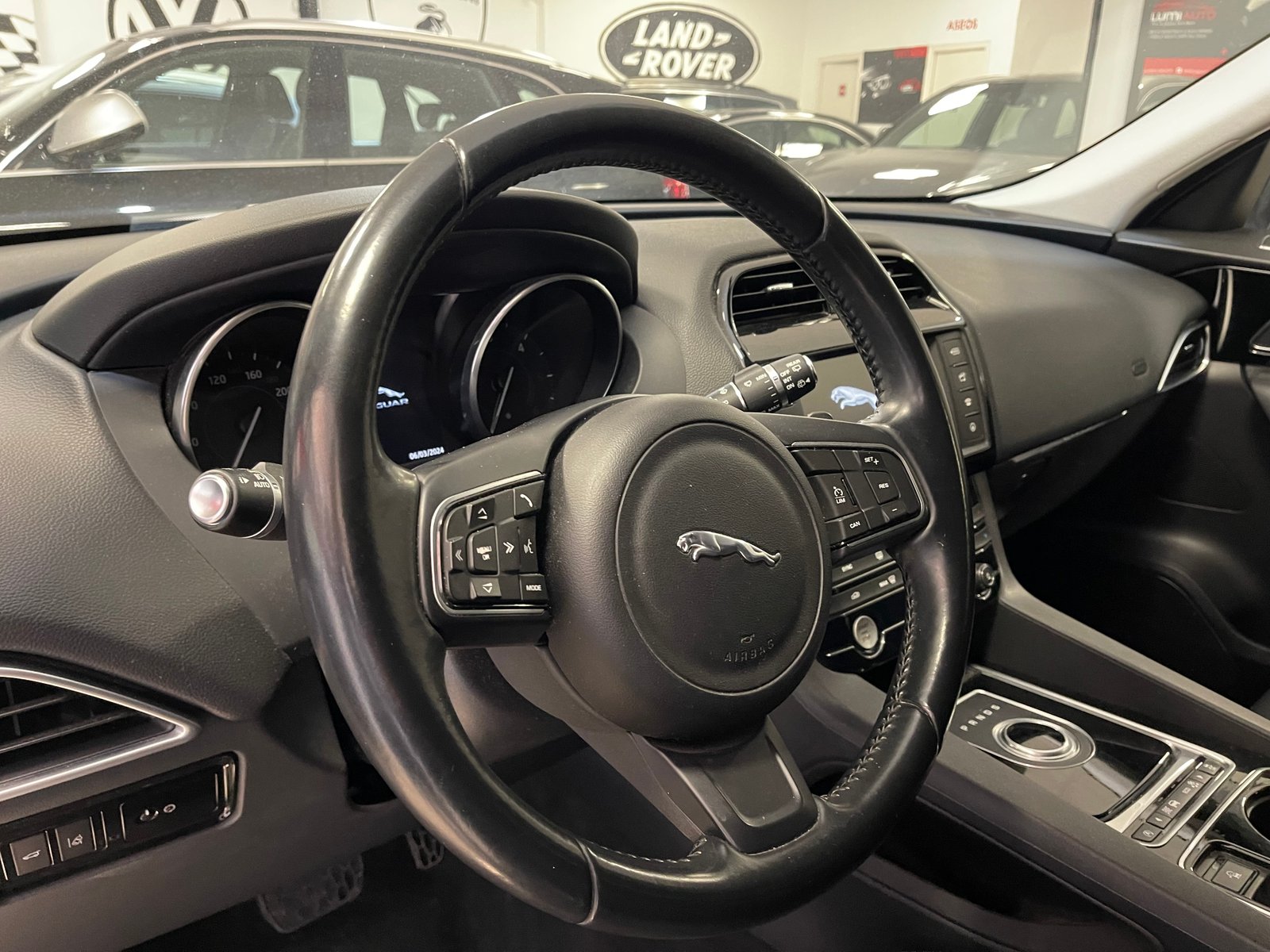 JAGUAR F PACE 2.0