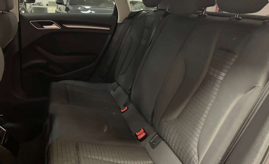 AUDI A3 2.0 Tdi S-Line