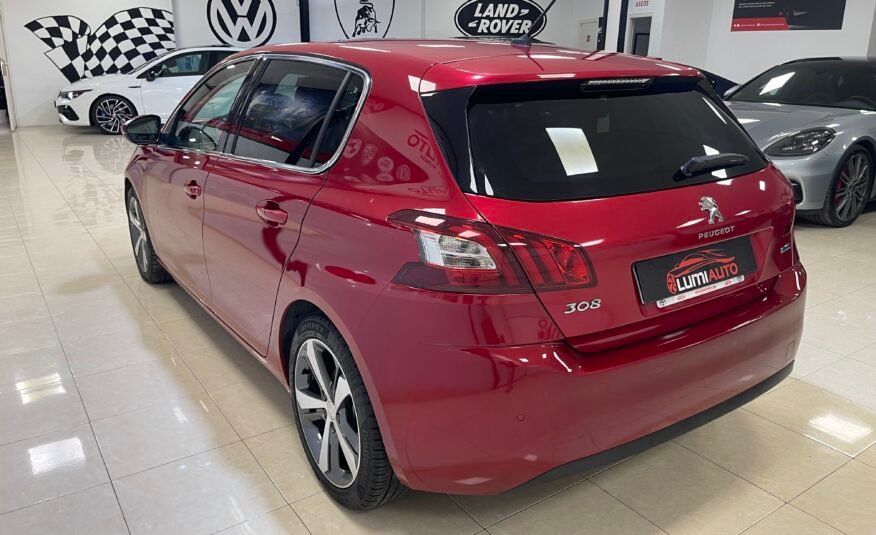 PEUGEOT 308 1.2