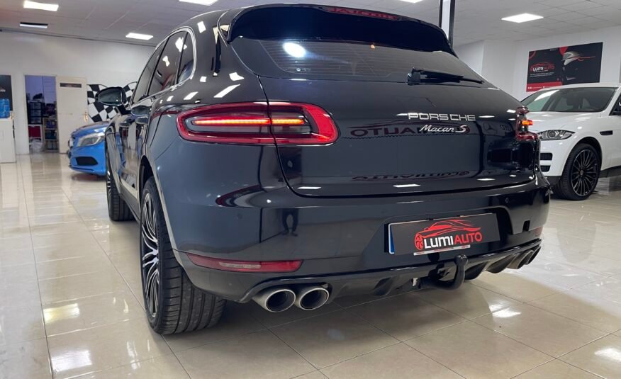 PORSCHE Macan S