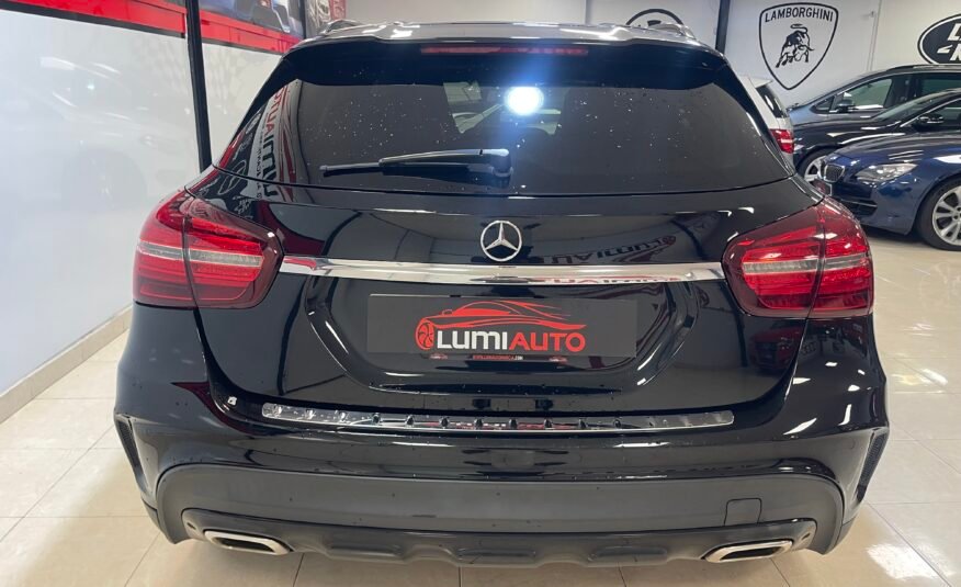 MERCEDES-BENZ GLA 200 AMG LINE