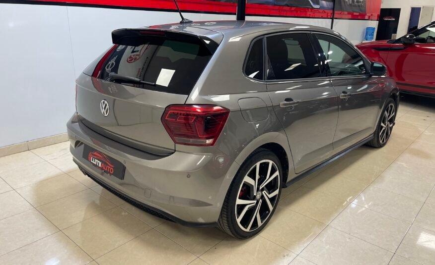 VOLKSWAGEN Polo GTI