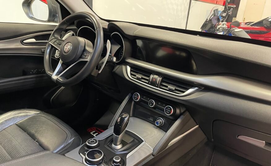 ALFA ROMEO STELVIO 2.2 Q4