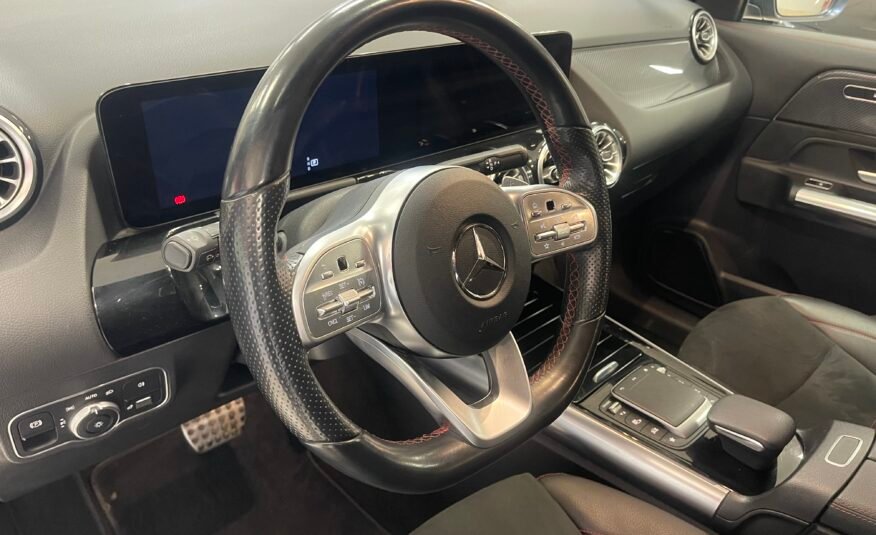 MERCEDES-BENZ GLA 200d