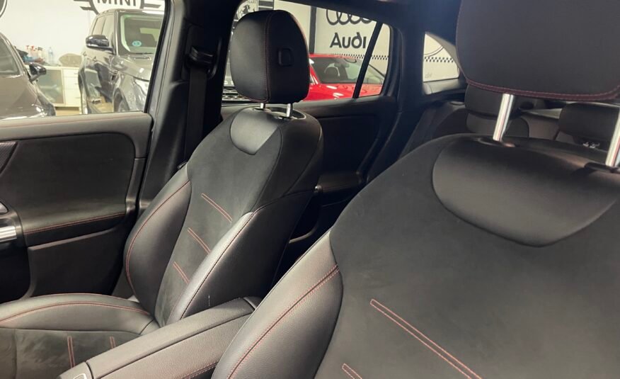 MERCEDES-BENZ GLA 200d