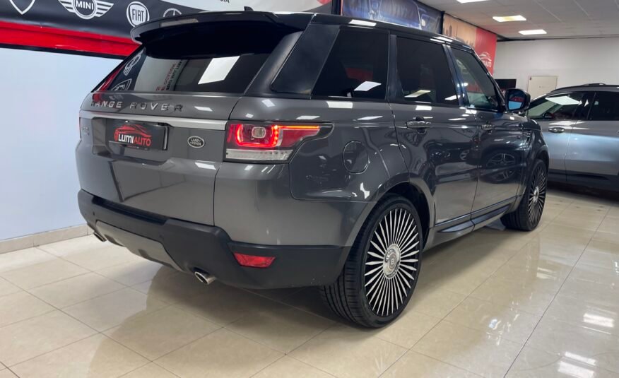 LAND-ROVER Rage Rover Sport SE