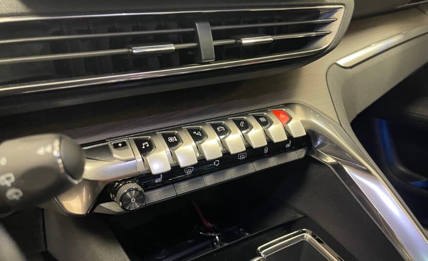 PEUGEOT 3008 GT LINE