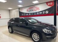 VOLVO V 60 Cross Country D3
