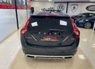 VOLVO V 60 Cross Country D3