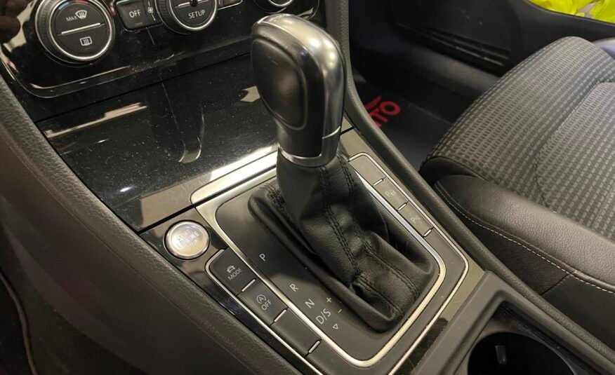Volkswagen Golf 2.0 TDI