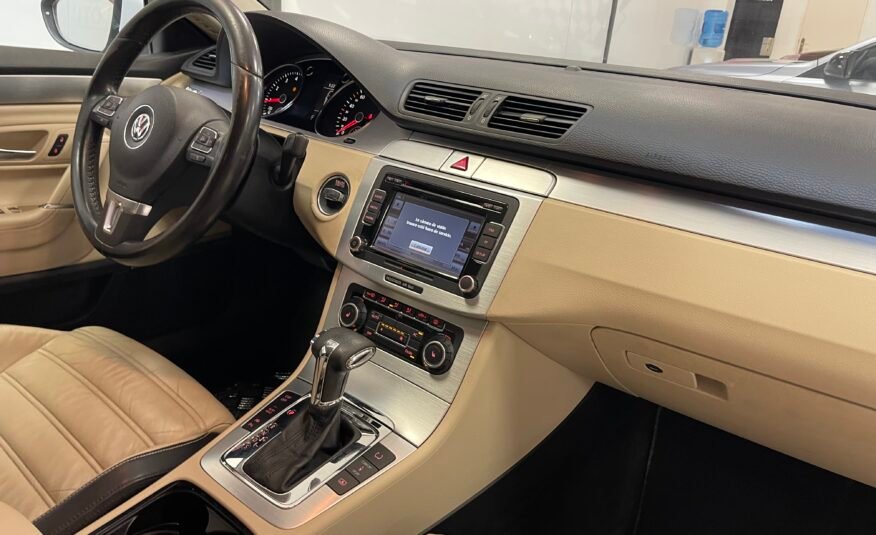 VOLKSWAGEN Passat 1.8 TFSI