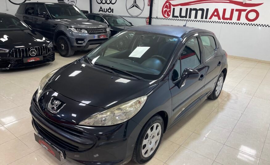PEUGEOT 207 1.4