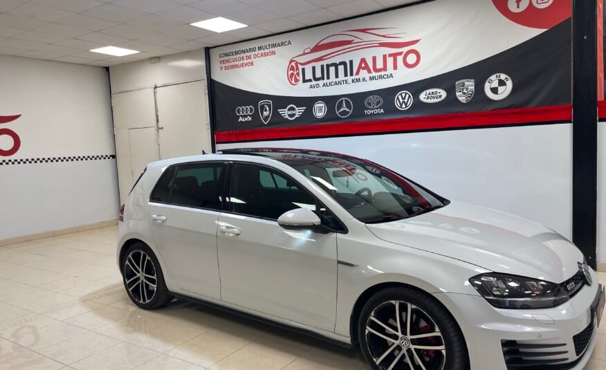 VOLKSWAGEN GOLF GTD