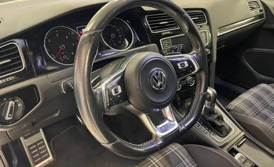 VOLKSWAGEN GOLF GTD