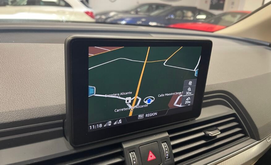 AUDI Q5 2.0 TDI