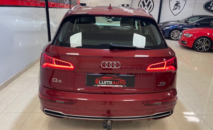 AUDI Q5 2.0 TDI