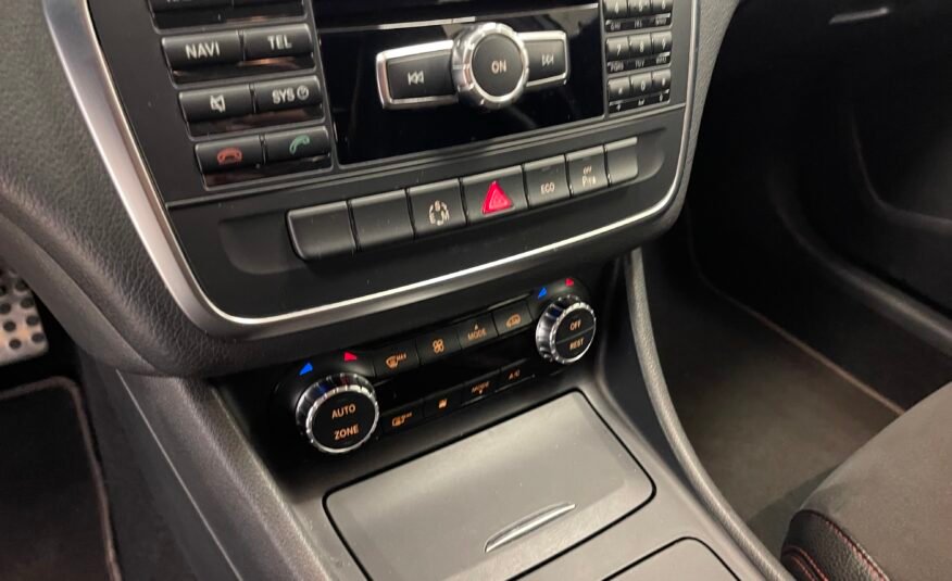 MERCEDES-BENZ GLA 200 AMG LINE