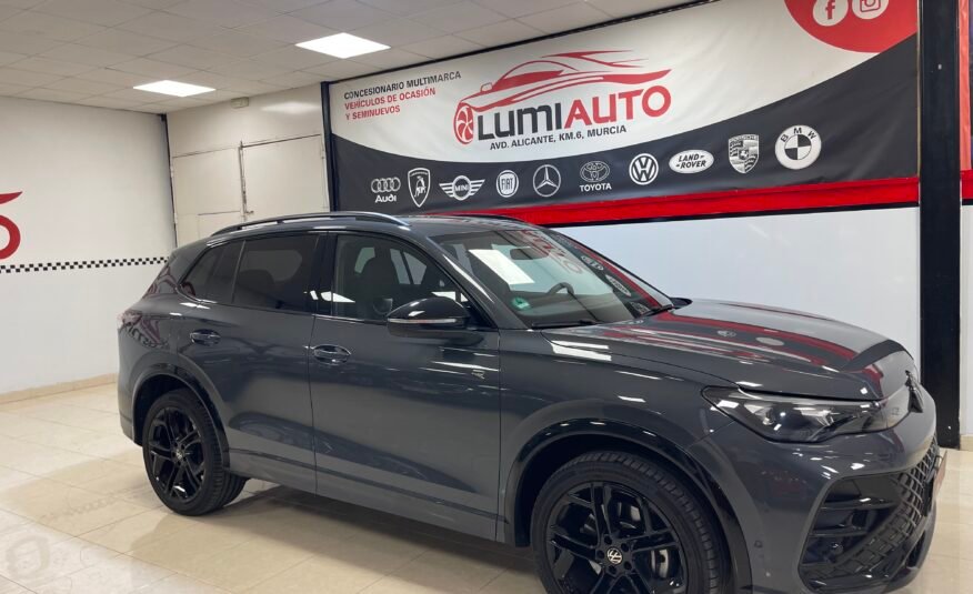 VOLKSWAGEN Tiguan 2.0 RLine