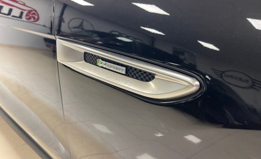 JAGUAR F PACE RSport