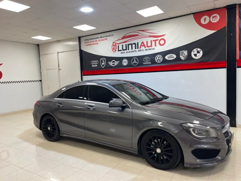 MERCEDES-BENZ CLA 220 CDI AMG