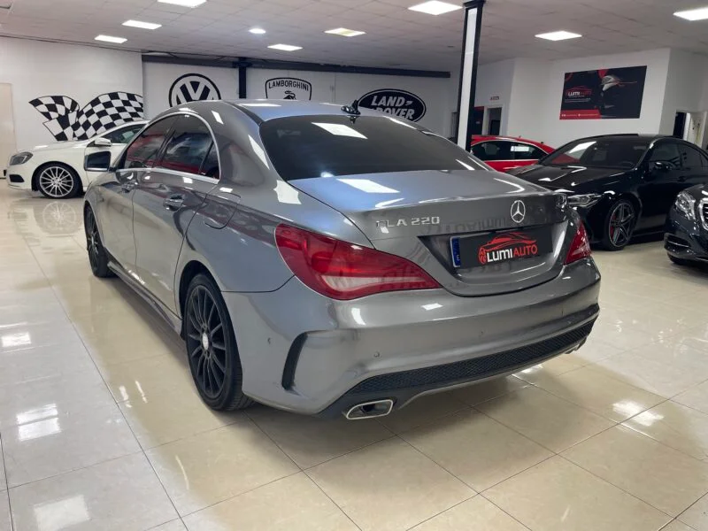 MERCEDES-BENZ CLA 220 CDI AMG