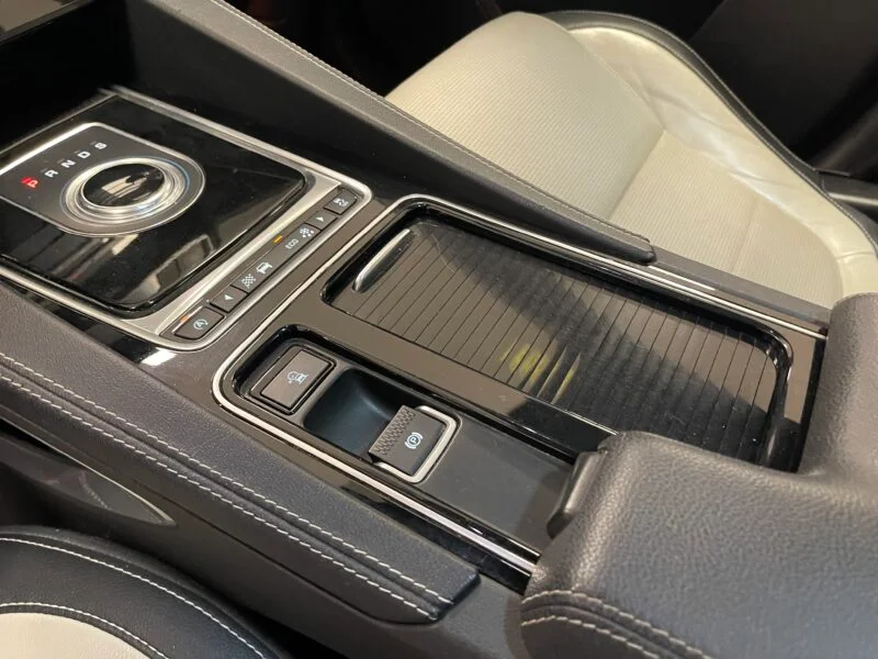 JAGUAR F PACE RSPORT