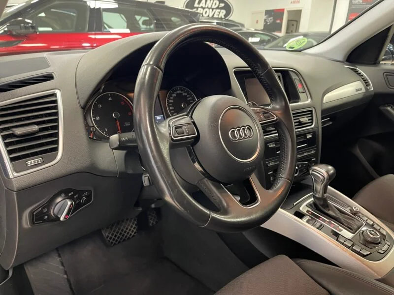 AUDI Q5 2.0 TDI