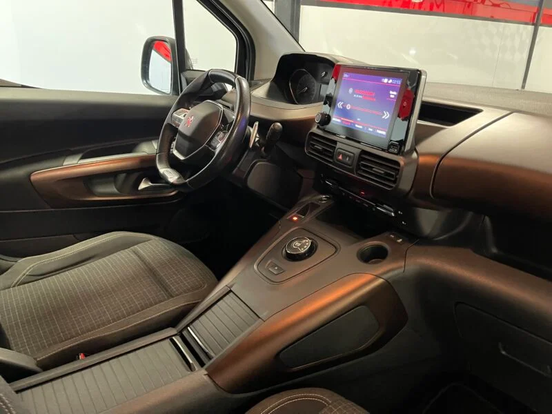 PEUGEOT RIFTER GT-LINE