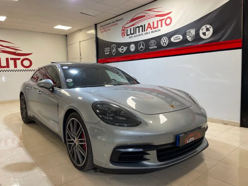 PORSCHE Panamera 4 SPORT TURISMO