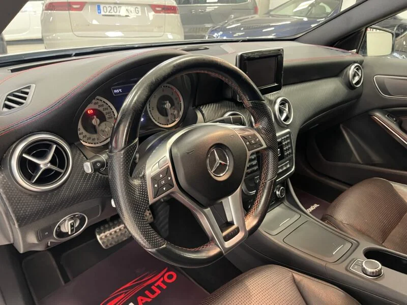 MERCEDES-BENZ CLASE A 200