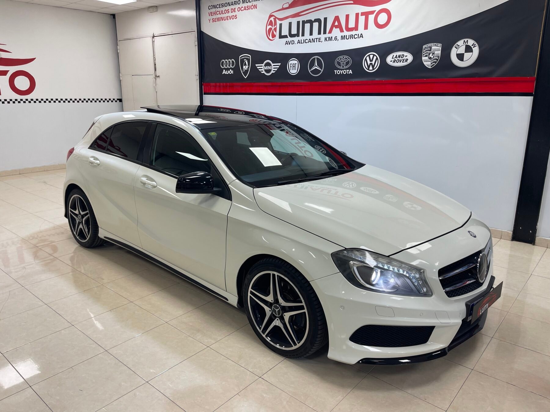 MERCEDES-BENZ CLASE A Clase A AMG Line