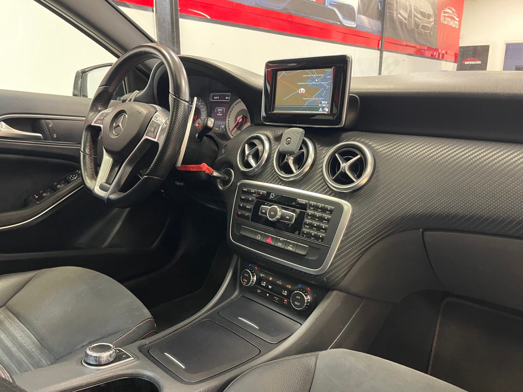 MERCEDES-BENZ CLASE A Clase A AMG Line