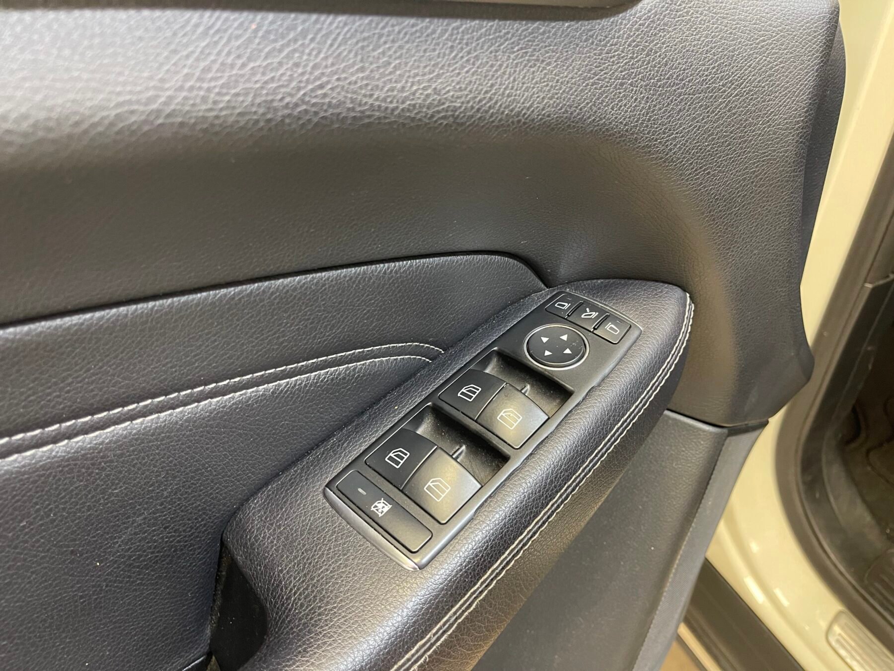 MERCEDES-BENZ ML 250 4 Matic