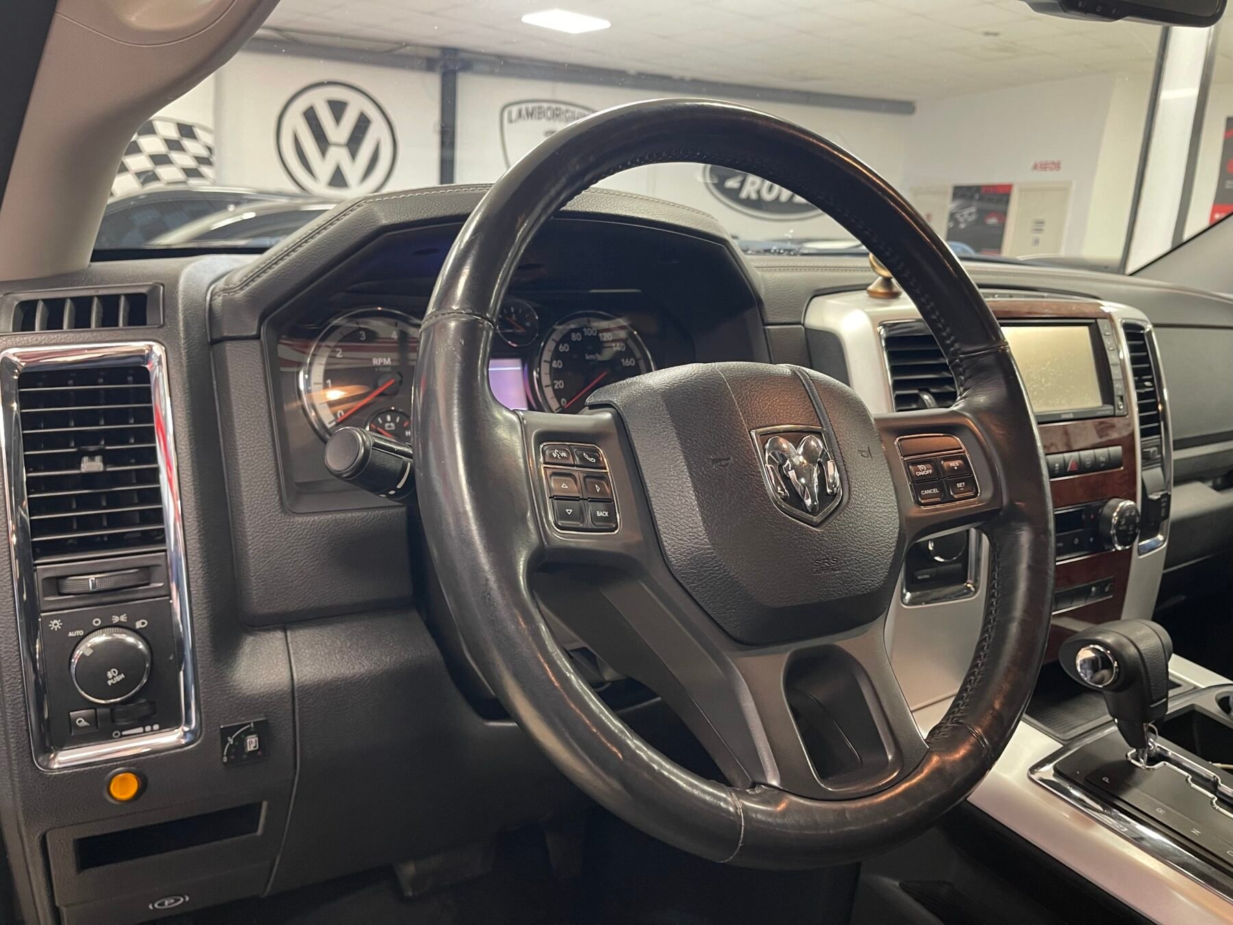 DODGE RAM LARAMIE SPORT