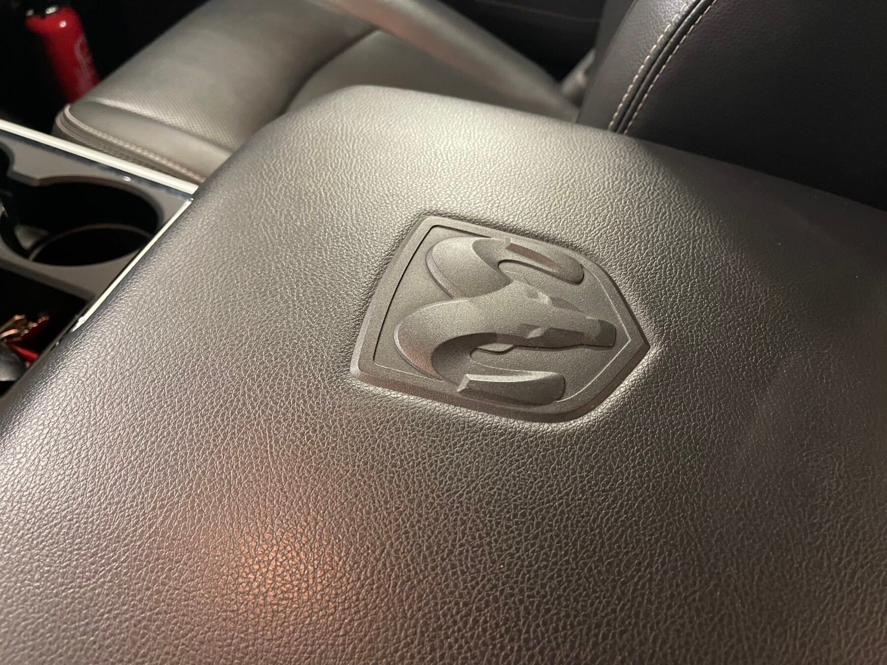 DODGE RAM LARAMIE SPORT