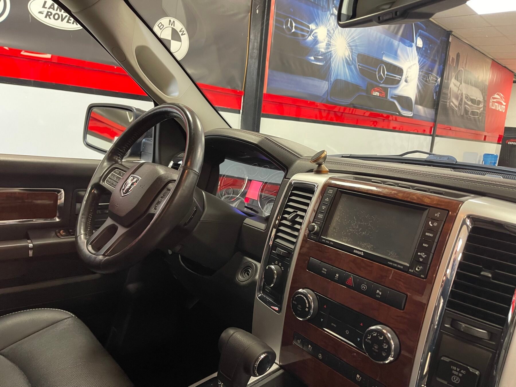 DODGE RAM LARAMIE SPORT