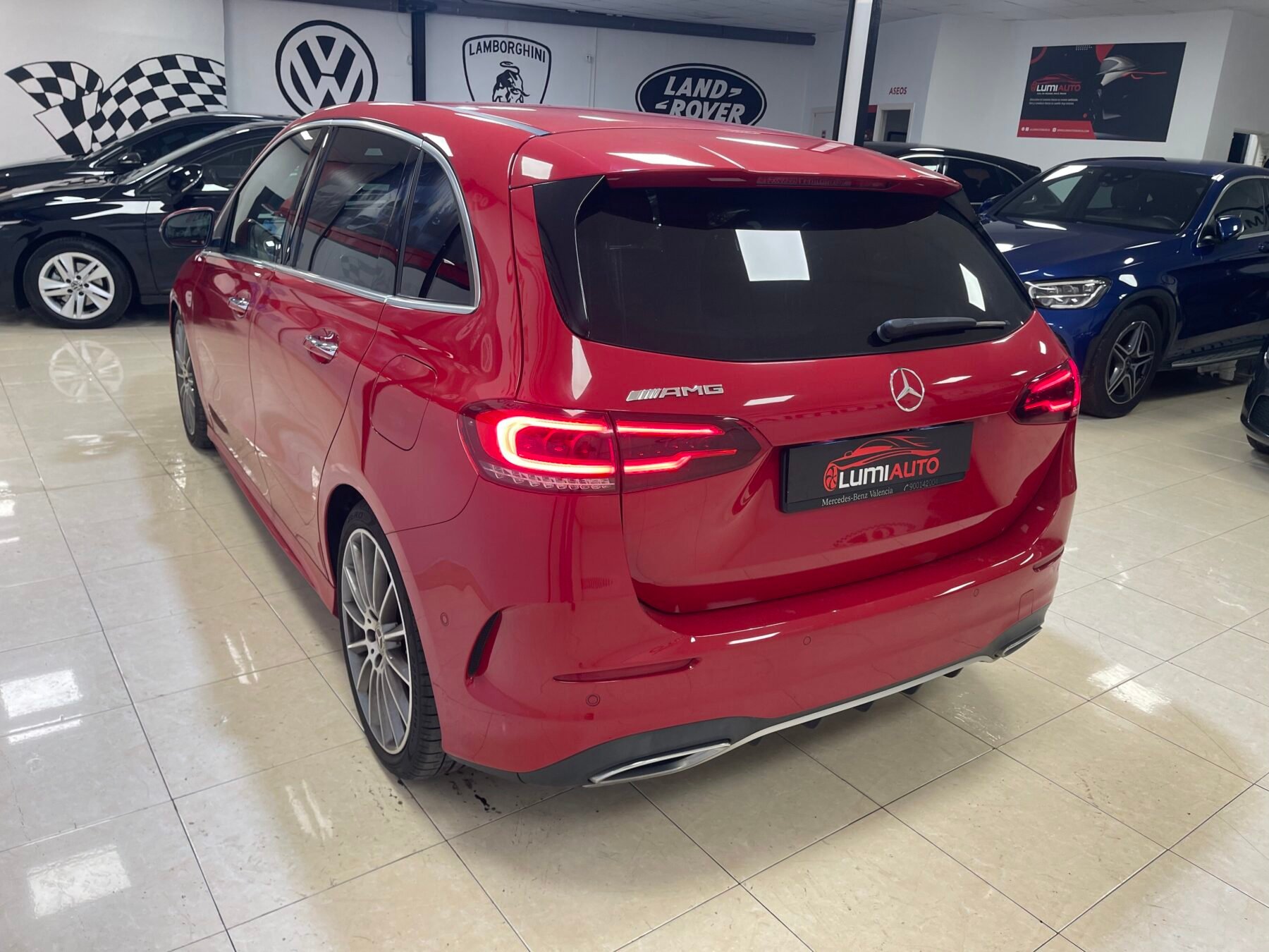 MERCEDES-BENZ CLASE B 180d AMG LINE