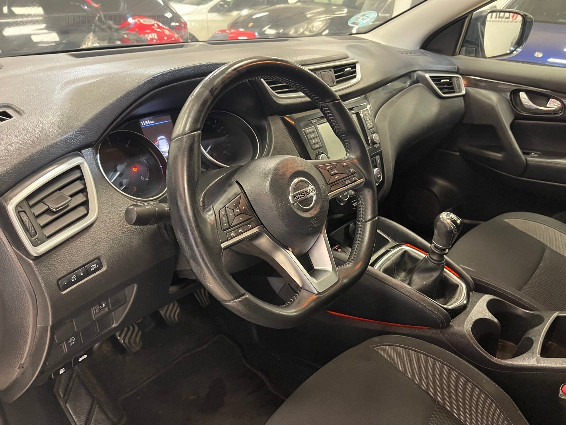NISSAN Qashqai 1.5 dCi