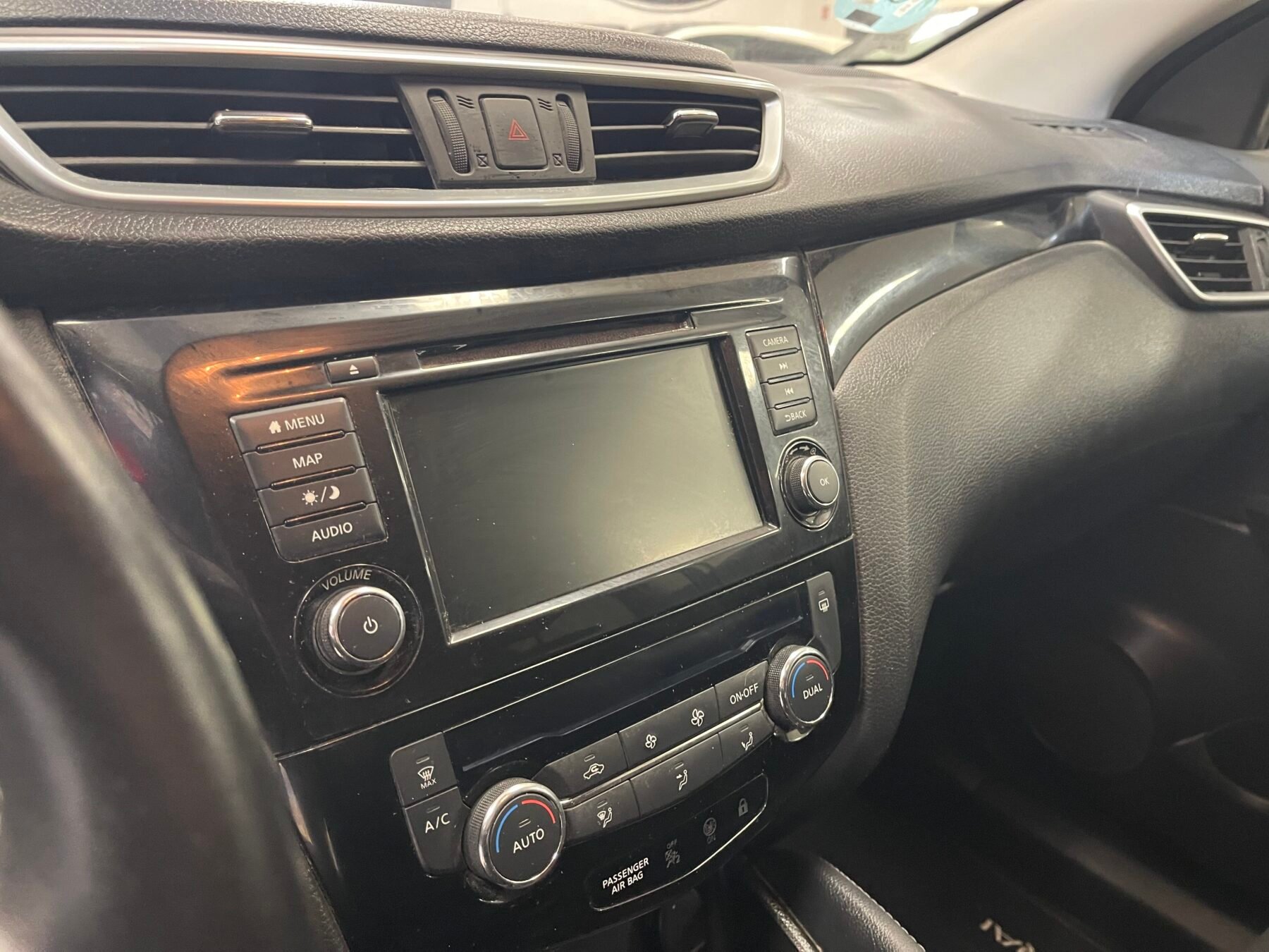 NISSAN Qashqai 1.5 dCi