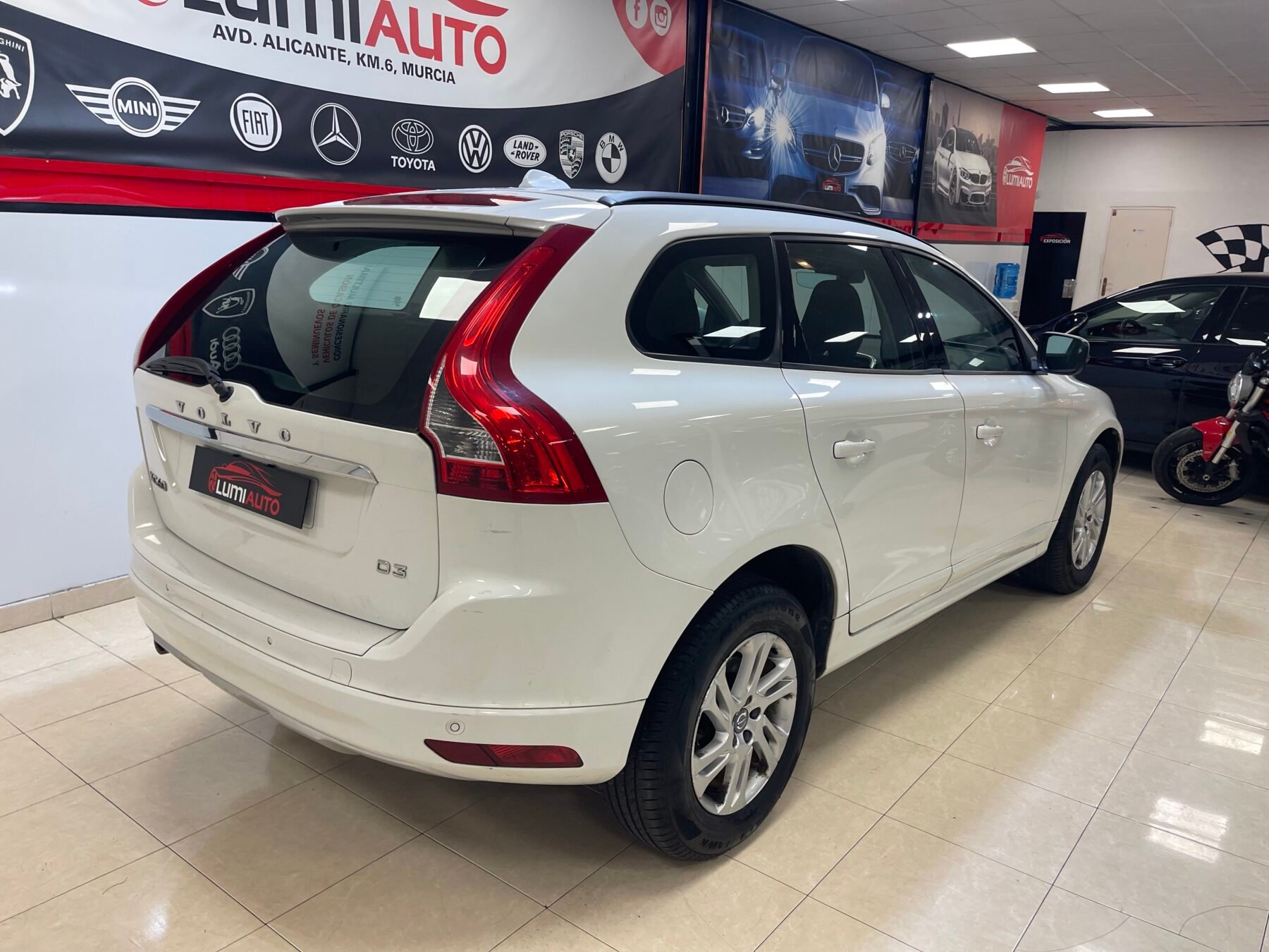 VOLVO XC60 2.0 D3