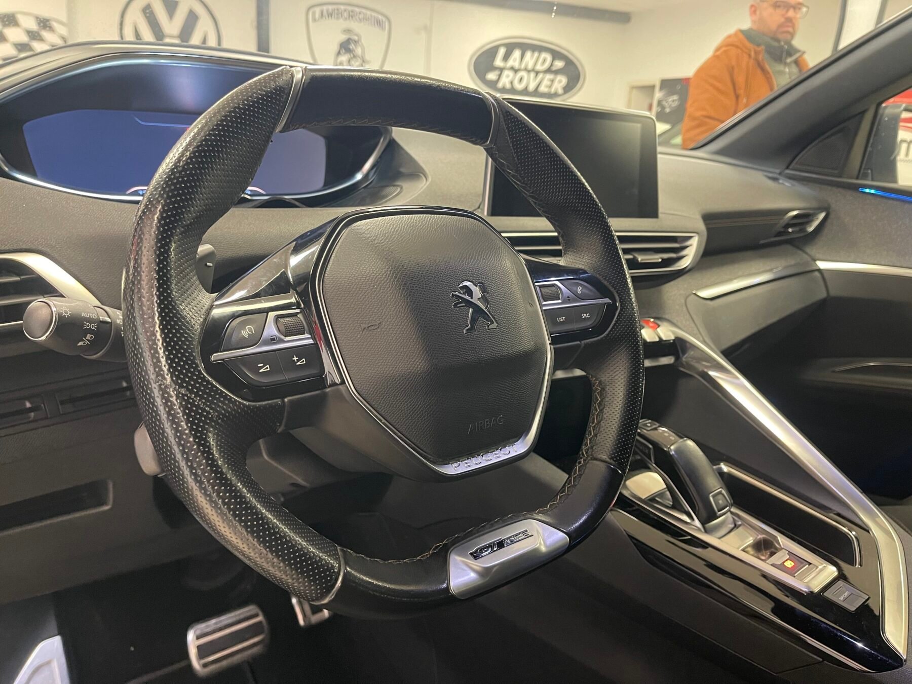 PEUGEOT 3008 1.5 BlueHDi GT-LiNE