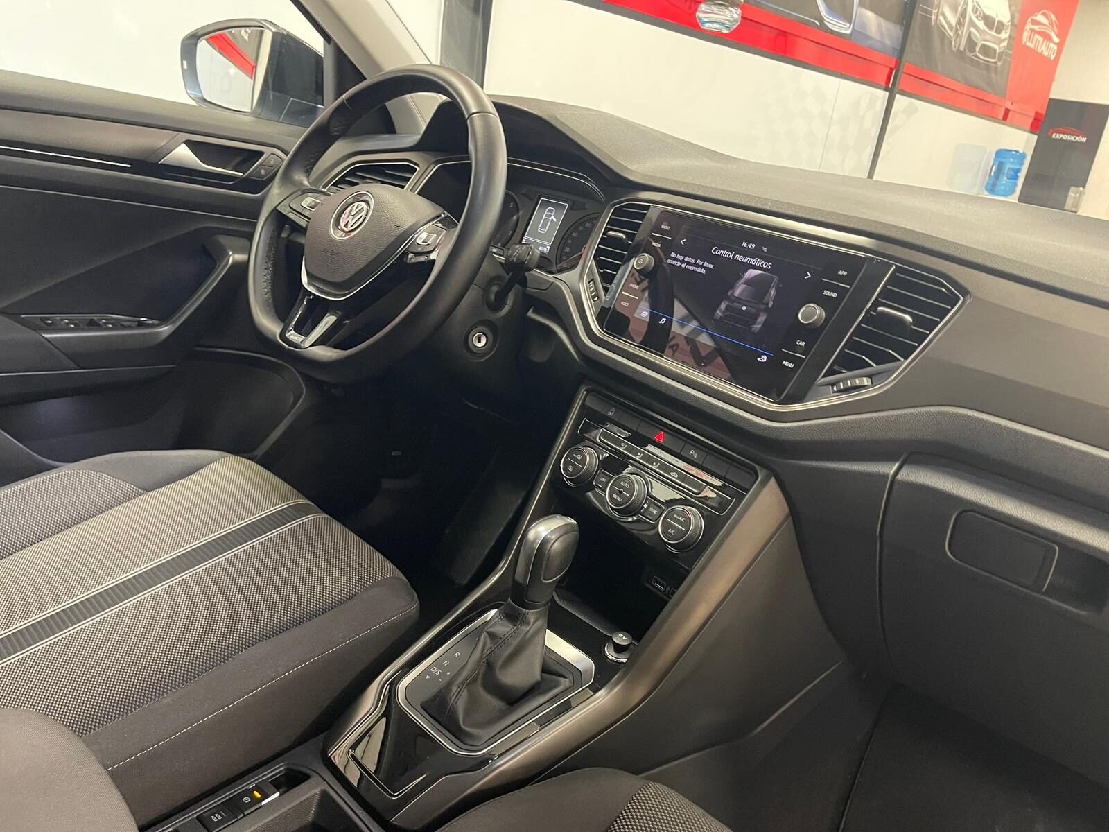 VOLKSWAGEN T-ROC 1.5 TSI DSG