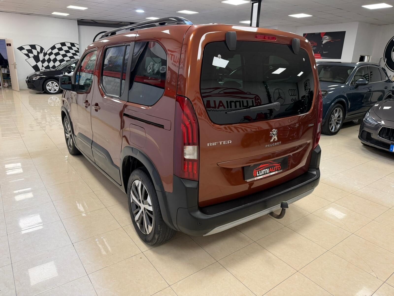 PEUGEOT RIFTER GT-LINE