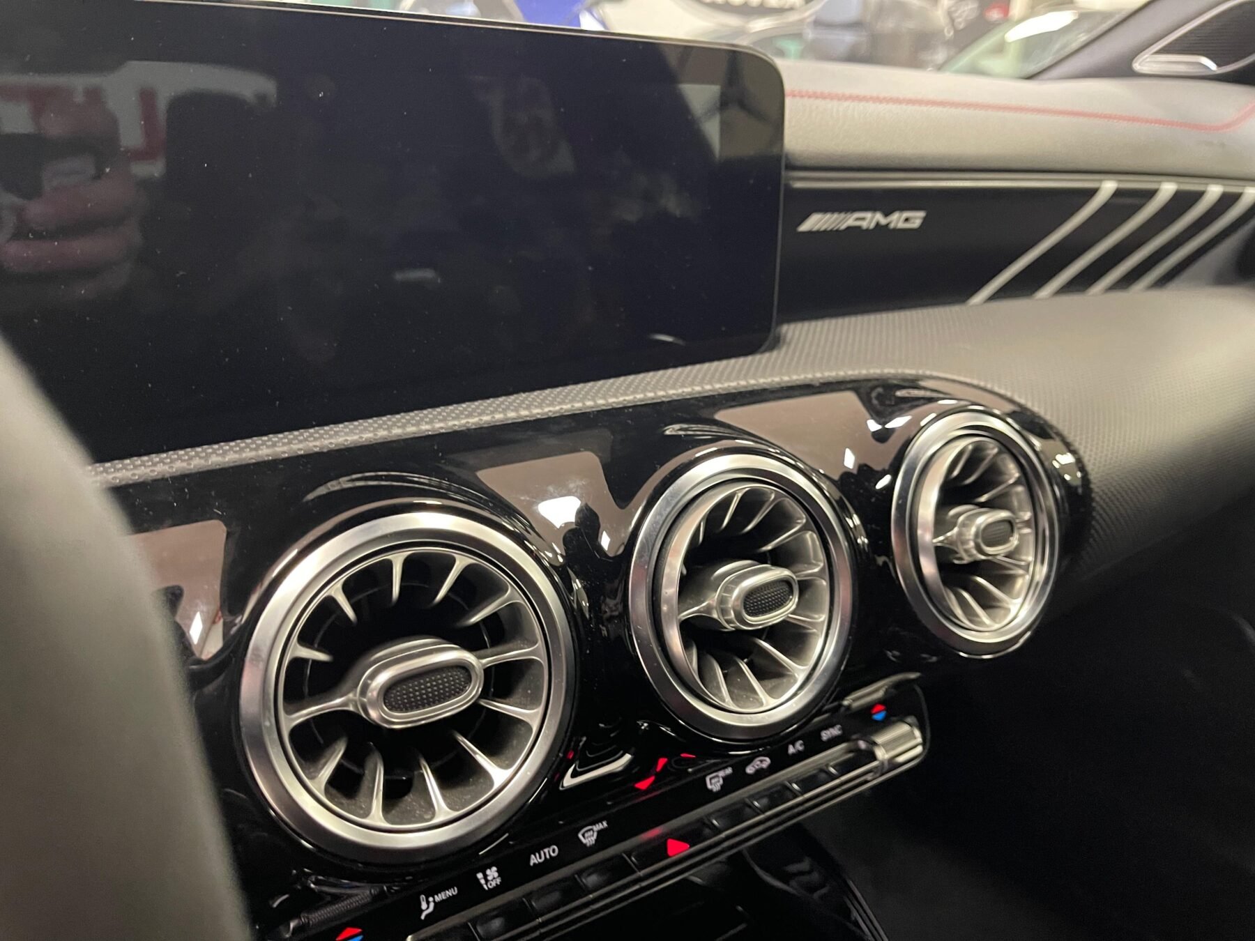 MERCEDES-BENZ CLA 45 S 4 Matic