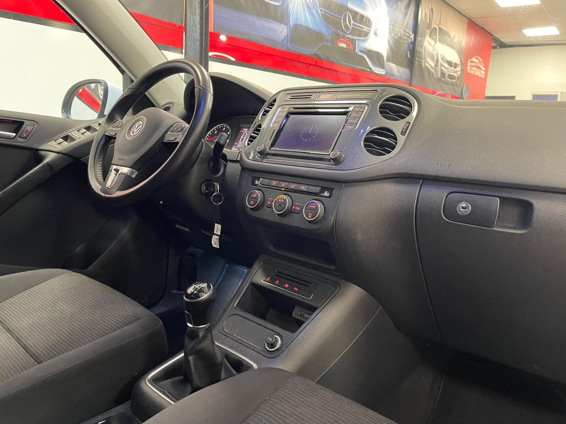 VOLKSWAGEN TIGUAN 2.0 TDI Sport