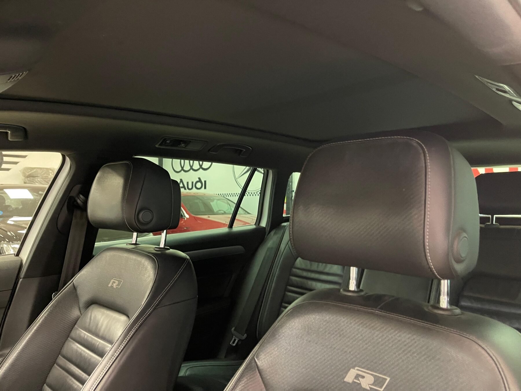 VOLKSWAGEN PASSAT R-LINE 2.0 TDI R-LINE