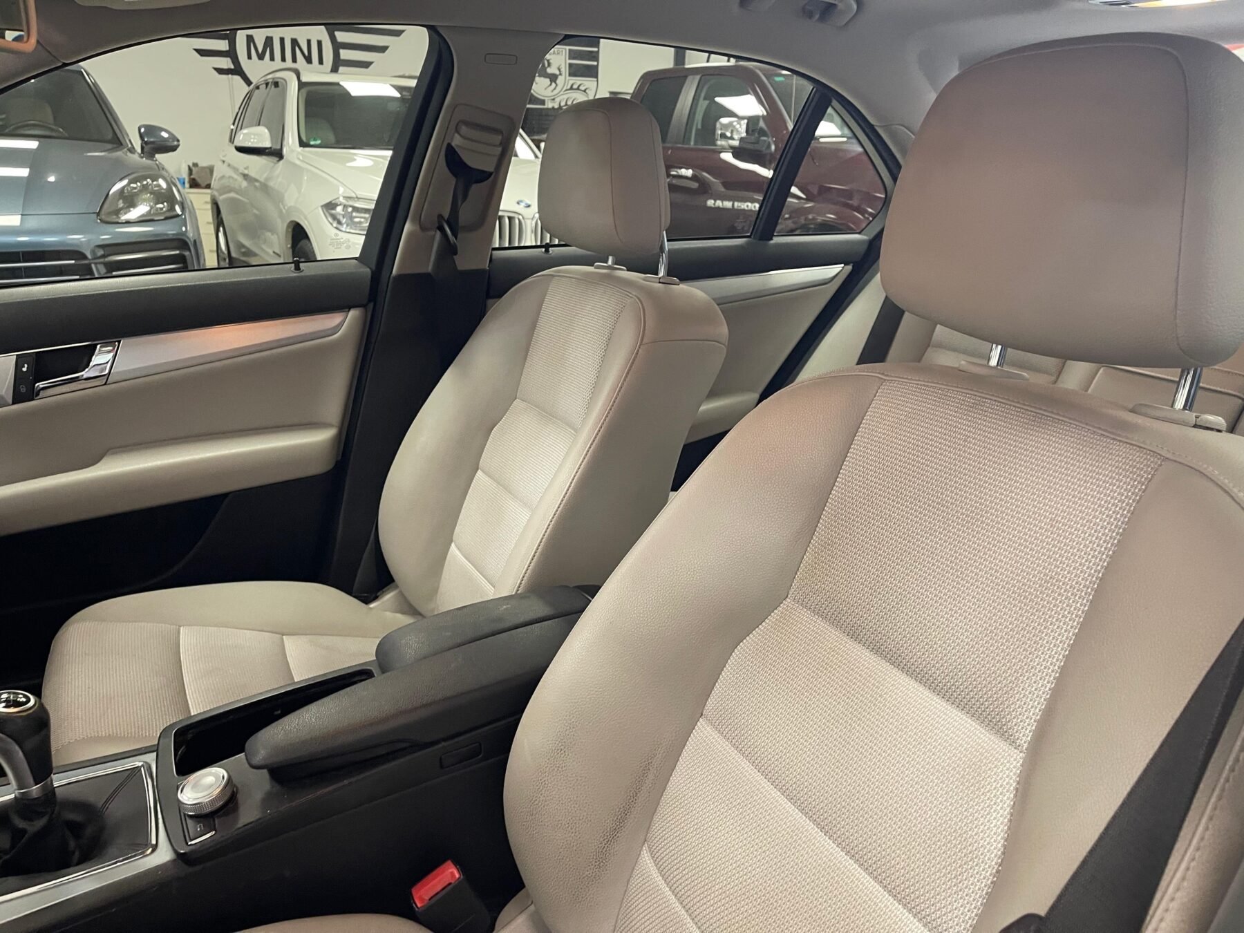 MERCEDES-BENZ CLASE C 200 CDI