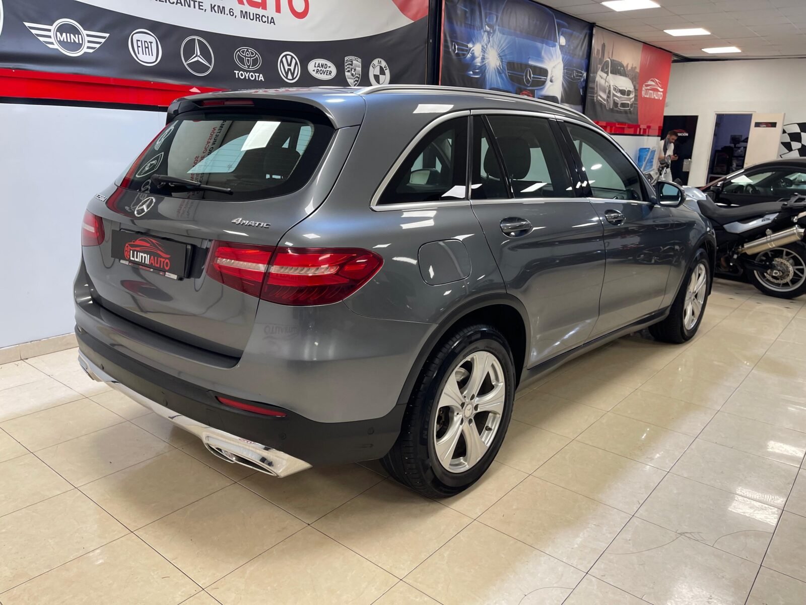 MERCEDES-BENZ CLASE GLC 250d 4 Matic
