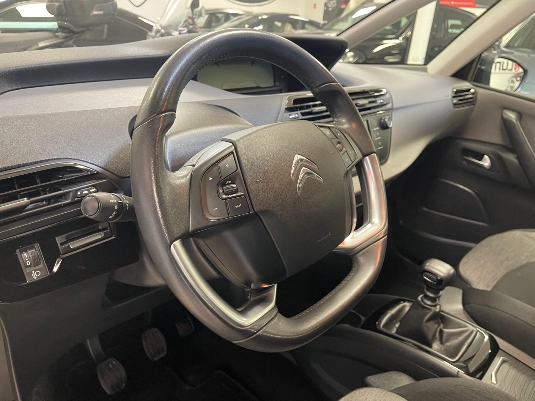 CITROEN C4 Spacetourer 1.2