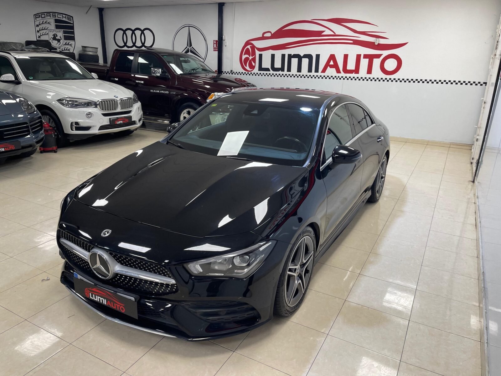 MERCEDES-BENZ CLA 200d AMG